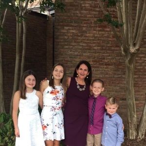 Meet your Posher, Tina